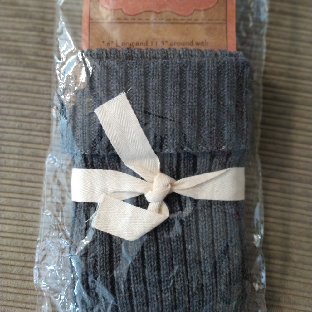 C.C Boot Cuff - Picture 4 of 6